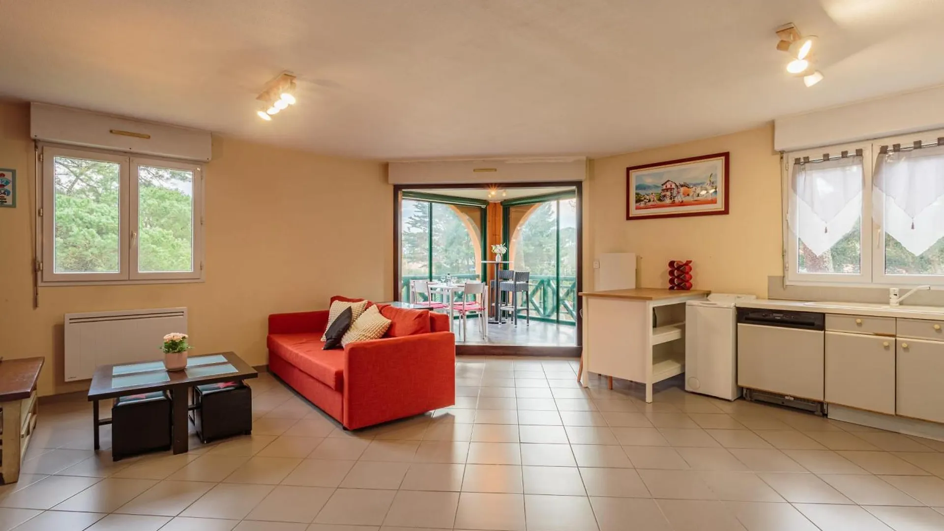 Le Landais Wifi Terrasse Plage 0*, تارنوس